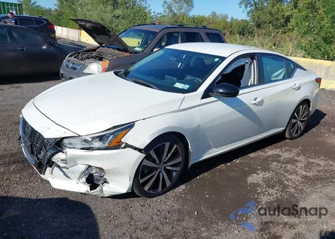 2019 Nissan Altima 2.5 Sr z USA, uszkodzony, nr VIN 1N4BL4CVXKC244891